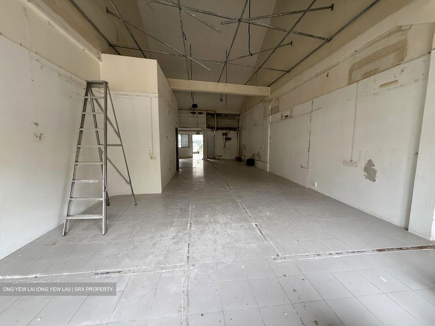 Lorong Bachok (D14), Office #522455001